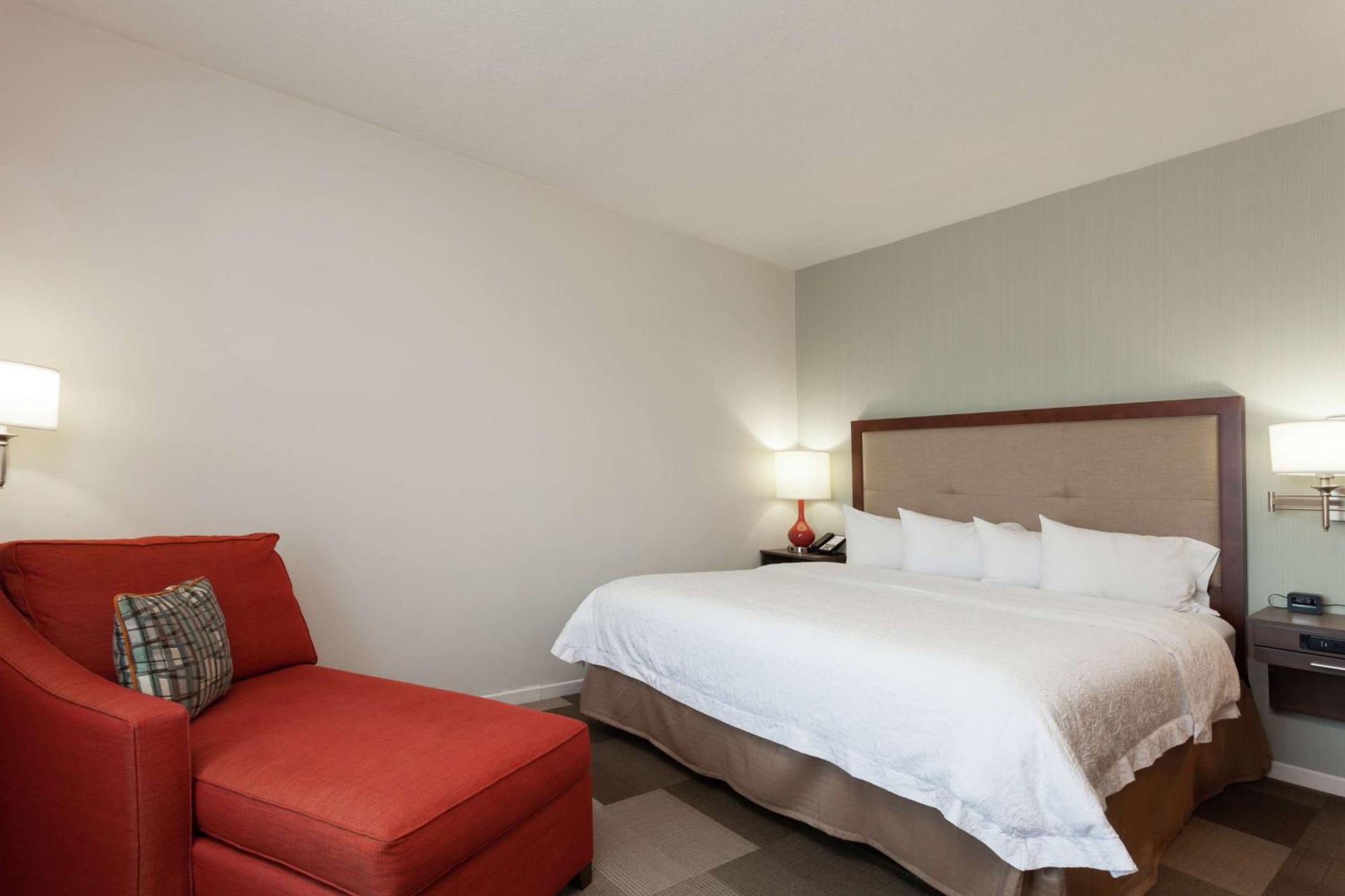 Hampton Inn & Suites - Deland Exterior photo